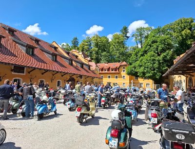 Vespatreffen Großgmain - Juni 2024 – Bild 24